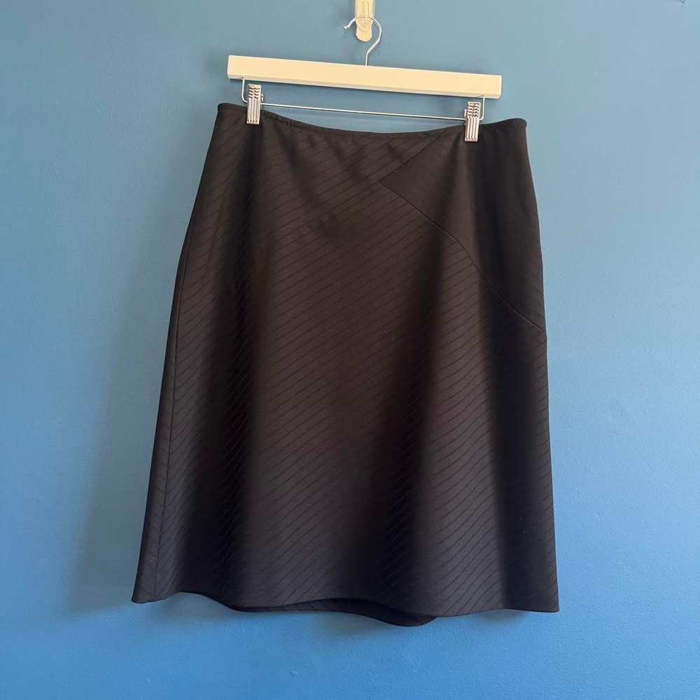 Y2K Apostrophe Black Midi Skirt Women's Size 14 Classic A-line Stripes Geometric